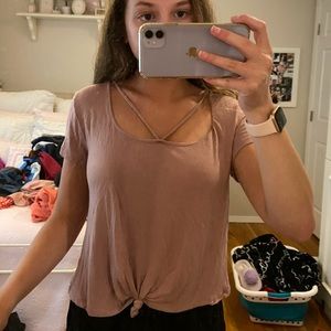 Lightweight stylish tee